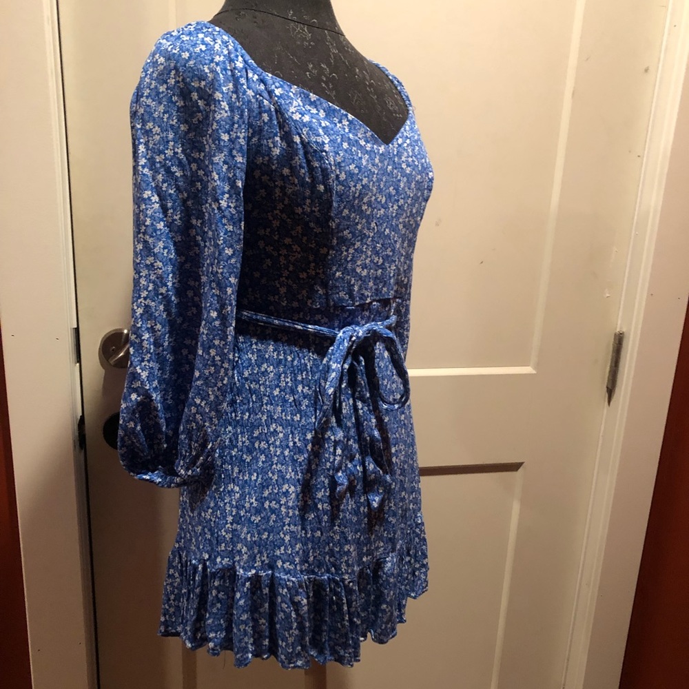 Sweetheart neckline blue summer dress